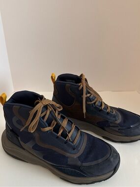 Teva Men’s Size 10 Mid Hiking Boots Navy Waterproof Trail Outdoor Shoes